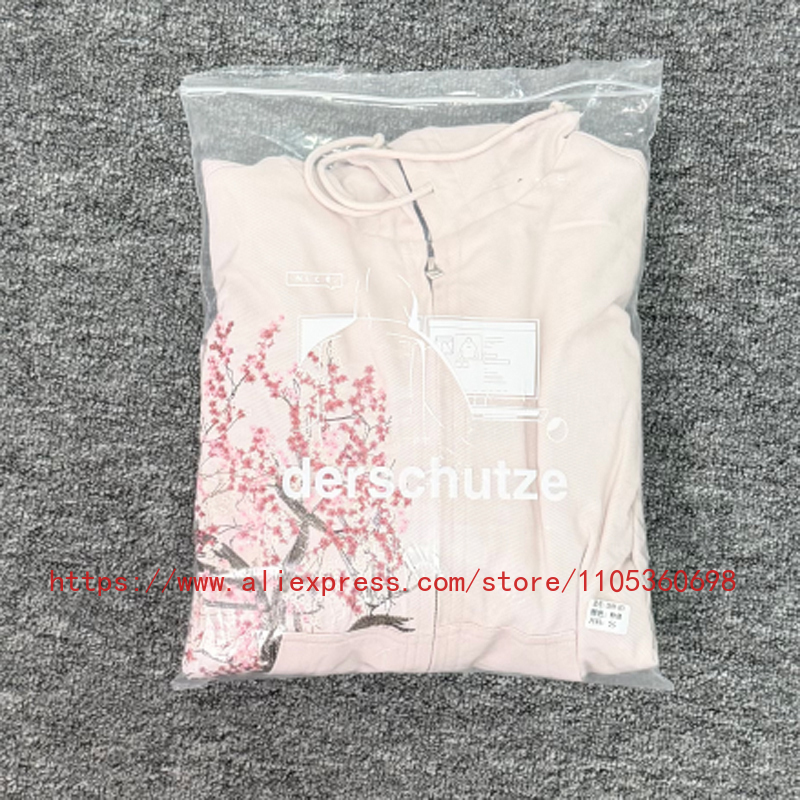 New Arrival Derschutze Jacket  - Streetwear Brands Logo 评论和价格